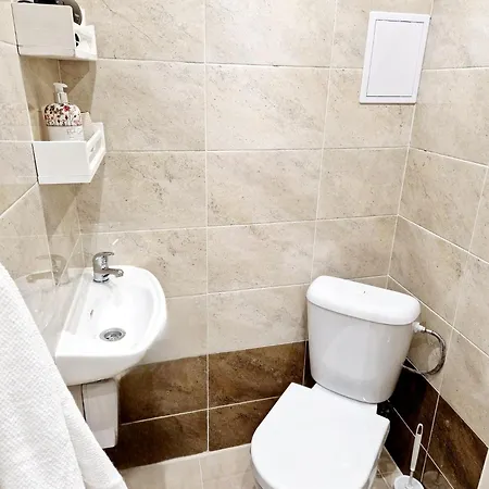 Helena Old Town Apartman *