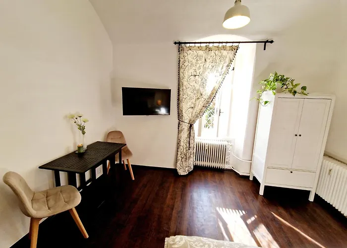 Helena Old Town Appartement *